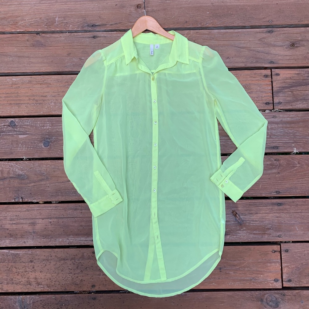 Frenchi Neón yellow sheer top